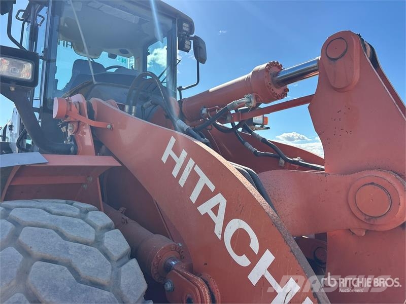 Hitachi ZW180-6 Wheel Loader Pyöräkuormaajat