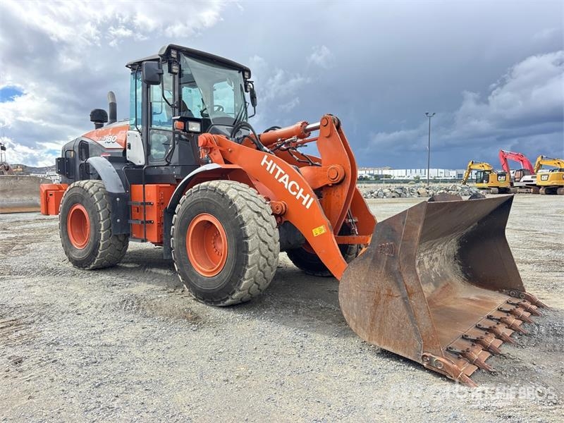 Hitachi ZW180-6 Wheel Loader Pyöräkuormaajat