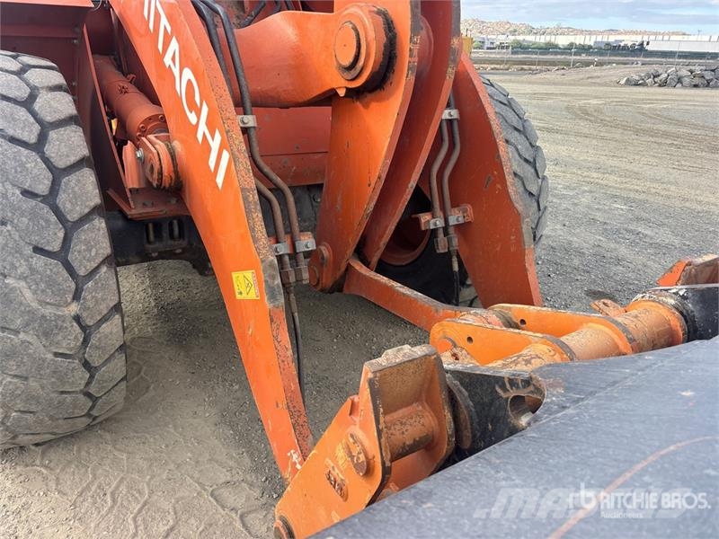 Hitachi ZW180-6 Wheel Loader Pyöräkuormaajat