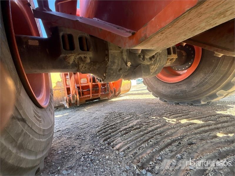 Hitachi ZW250-6 Wheel Loader Gumikerekes homlokrakodók