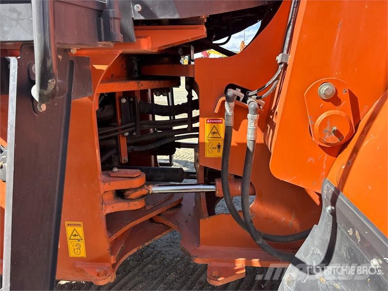 Hitachi ZW250-6 Wheel Loader Gumikerekes homlokrakodók