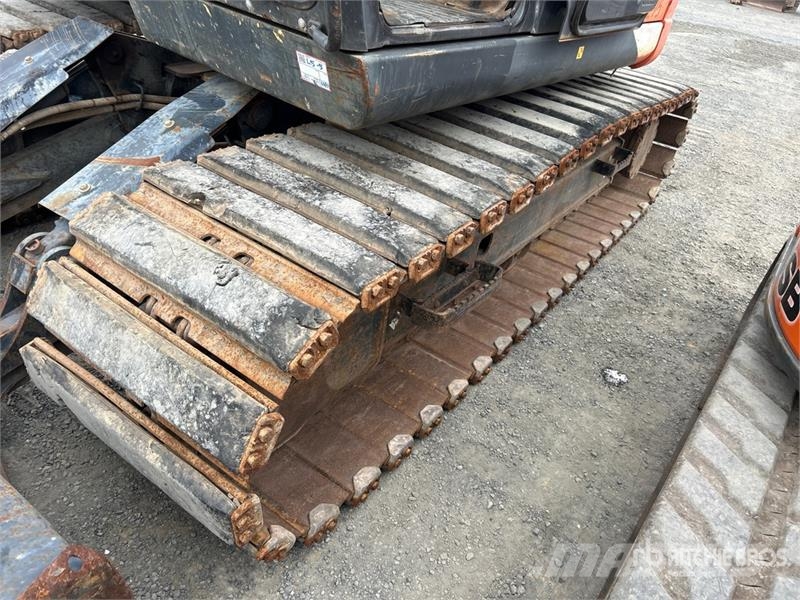 Hitachi ZX135US-5 Tracked Excavator Kāpurķēžu ekskavatori