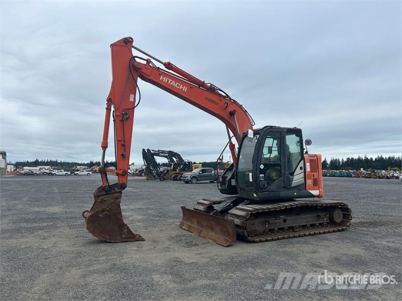 Hitachi ZX135US-5 Tracked Excavator Kāpurķēžu ekskavatori