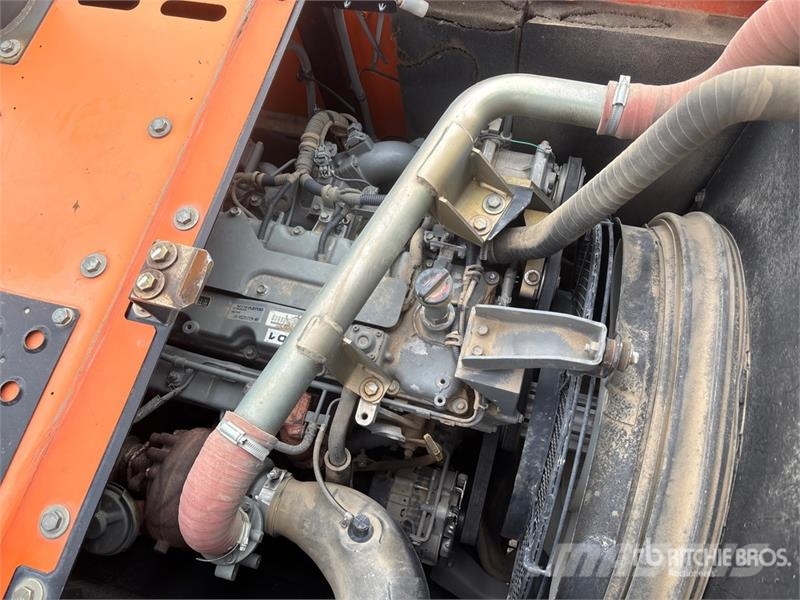 Hitachi ZX160LC-5N Tracked Excavator (Inoperable) Bageri gusjeničari