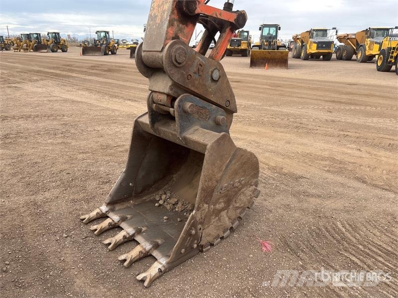 Hitachi ZX160LC-5N Tracked Excavator (Inoperable) حفارات زحافة