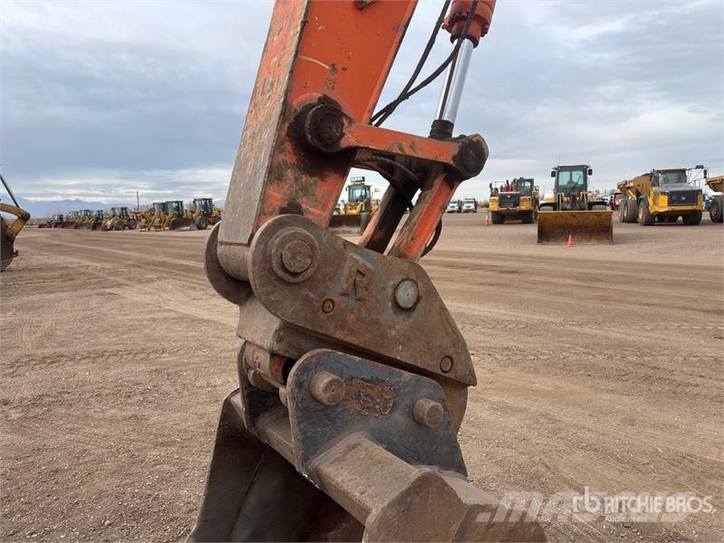 Hitachi ZX160LC-5N Tracked Excavator (Inoperable) Bageri gusjeničari