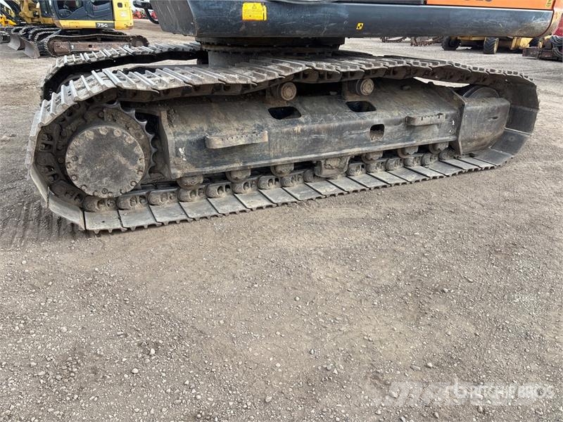 Hitachi ZX160LC-5N Tracked Excavator (Inoperable) حفارات زحافة