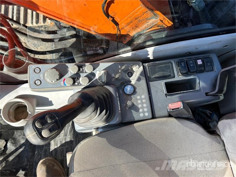 Hitachi ZX160LC-6N Tracked Excavator Gravemaskiner på larvebånd