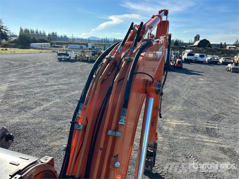 Hitachi ZX160LC-6N Tracked Excavator Gravemaskiner på larvebånd
