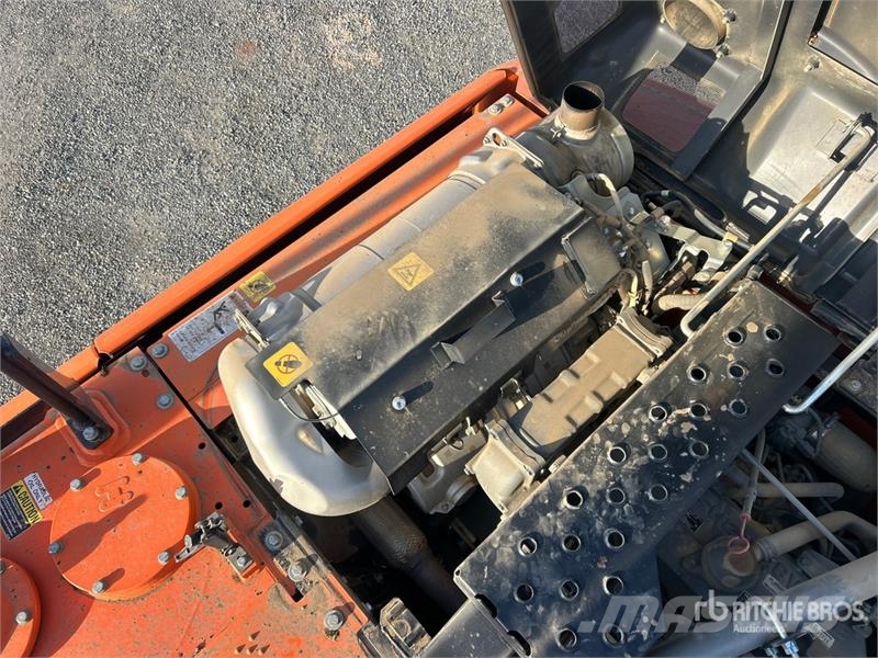Hitachi ZX210LC-6N Tracked Excavator Kāpurķēžu ekskavatori