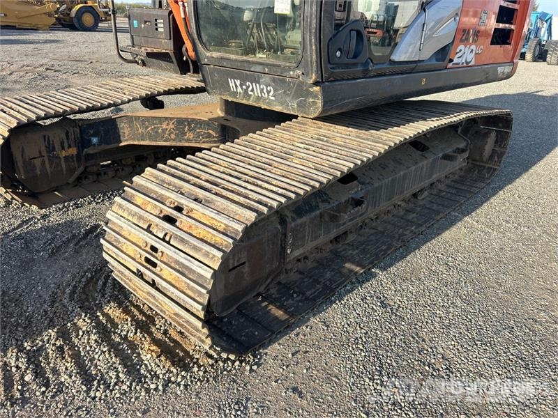 Hitachi ZX210LC-6N Tracked Excavator Kāpurķēžu ekskavatori