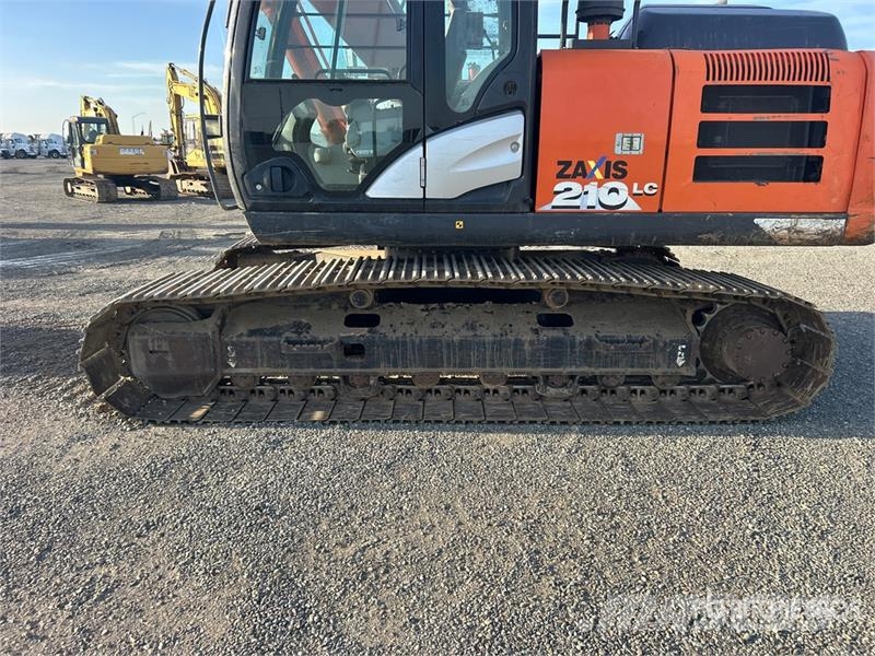 Hitachi ZX210LC-6N Tracked Excavator Kāpurķēžu ekskavatori