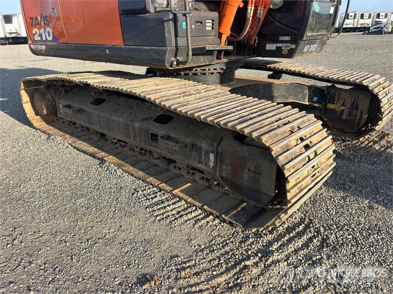 Hitachi ZX210LC-6N Tracked Excavator Kāpurķēžu ekskavatori