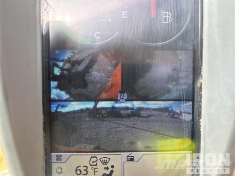 Hitachi ZX225USLC-6 Εκσκαφείς με ερπύστριες