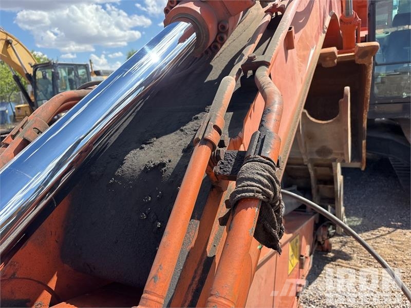 Hitachi ZX225USLC-6 Εκσκαφείς με ερπύστριες