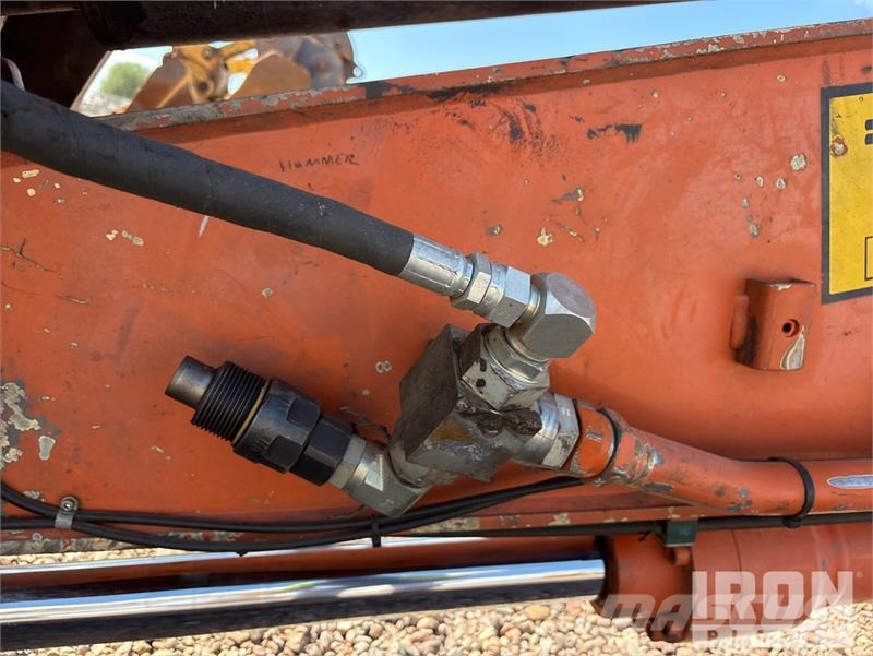 Hitachi ZX225USLC-6 Εκσκαφείς με ερπύστριες