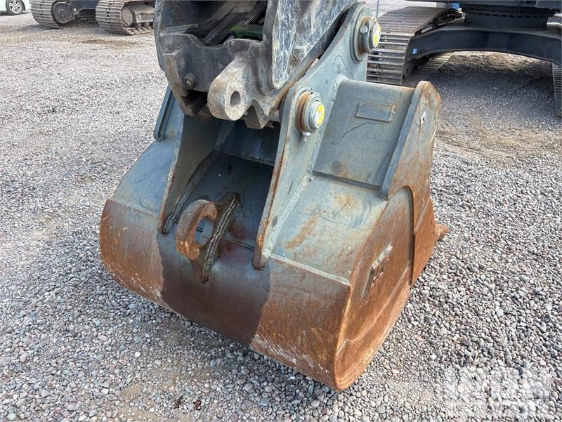 Hitachi ZX225USLC-6 Εκσκαφείς με ερπύστριες