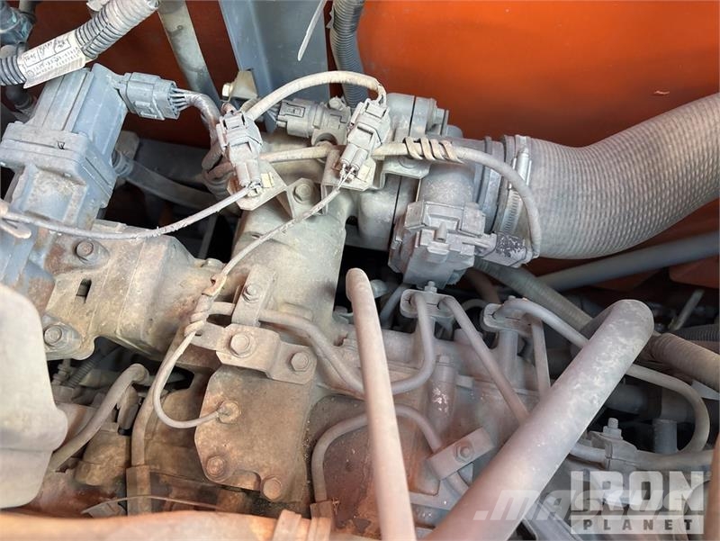 Hitachi ZX225USLC-6 Εκσκαφείς με ερπύστριες