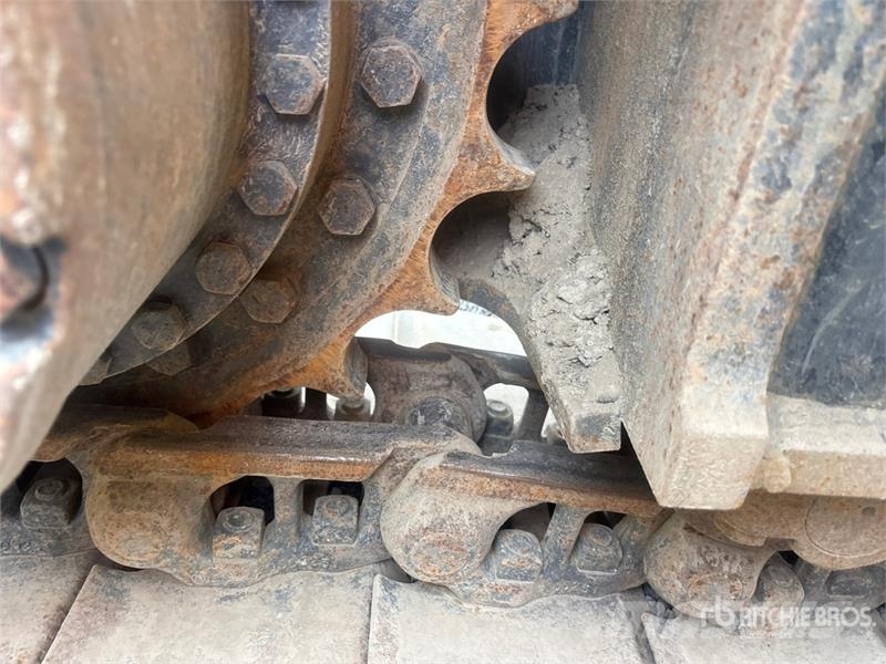 Hitachi ZX225USLC-6 Vikšriniai ekskavatoriai