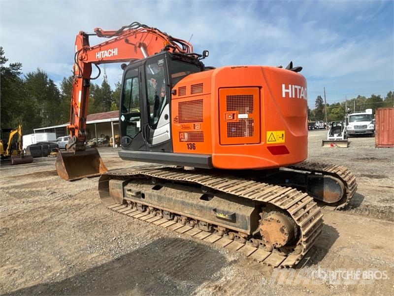 Hitachi ZX225USLC-6 Vikšriniai ekskavatoriai