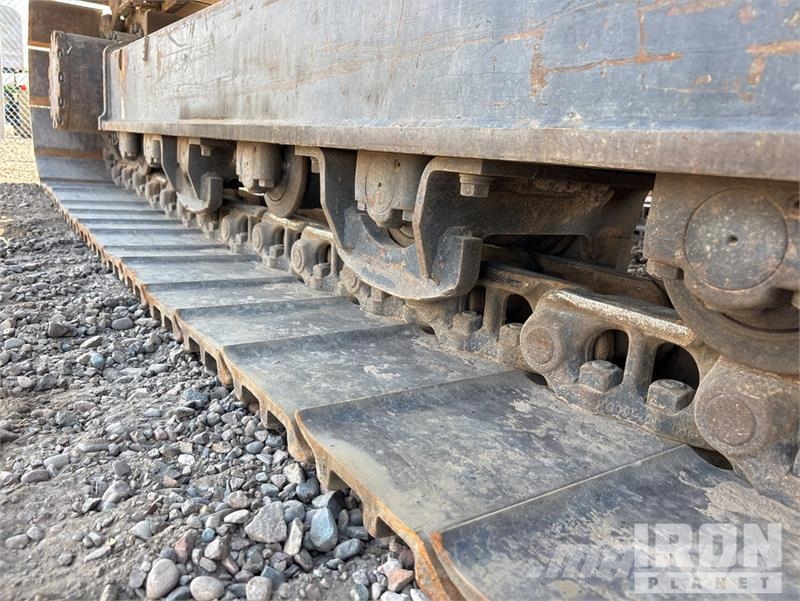 Hitachi ZX225USLC-6 Εκσκαφείς με ερπύστριες