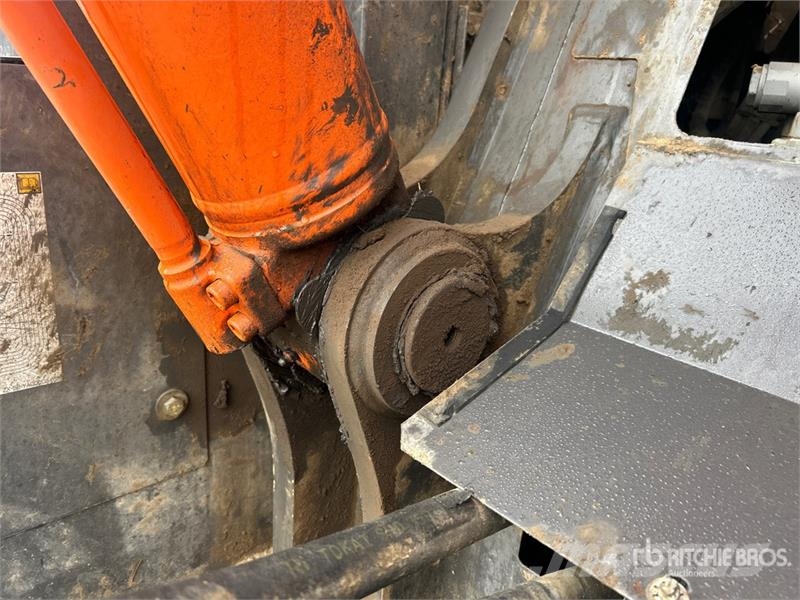 Hitachi ZX245USLC-5N Tracked Excavator Vikšriniai ekskavatoriai
