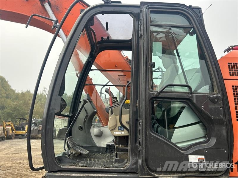 Hitachi ZX245USLC-5N Tracked Excavator Vikšriniai ekskavatoriai