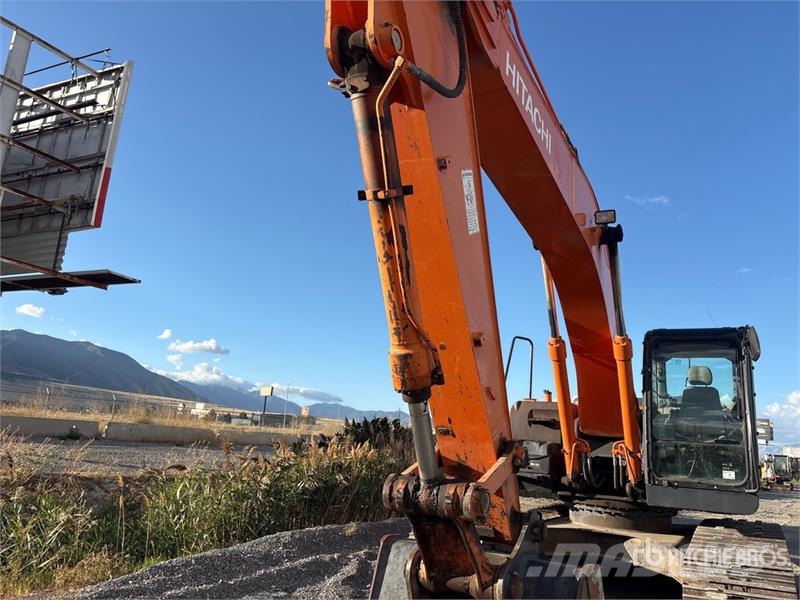 Hitachi ZX250LC-5 Bagri goseničarji