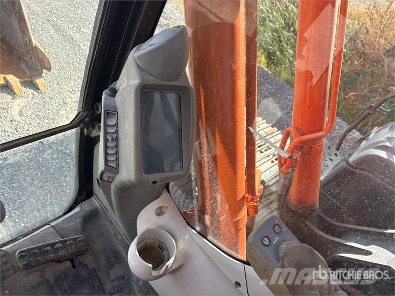 Hitachi ZX250LC-5N Tracked Excavator Gravemaskiner på larvebånd