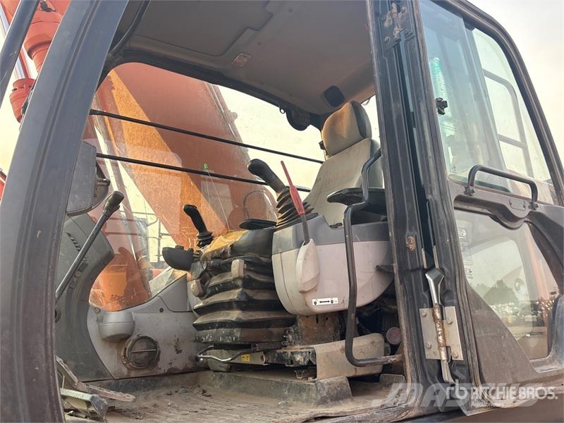 Hitachi ZX350LC-6N Tracked Excavator Bageri gusjeničari
