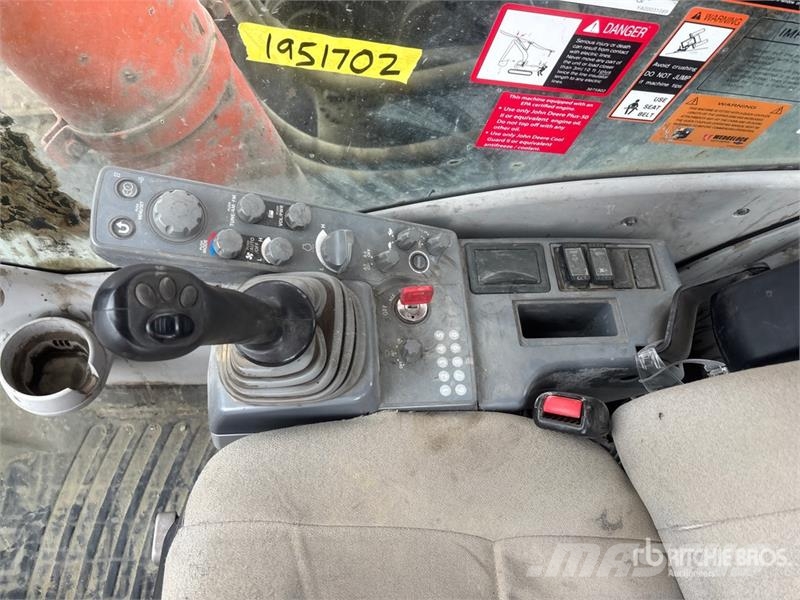 Hitachi ZX470LC-6 Tracked Excavator Crawler excavators