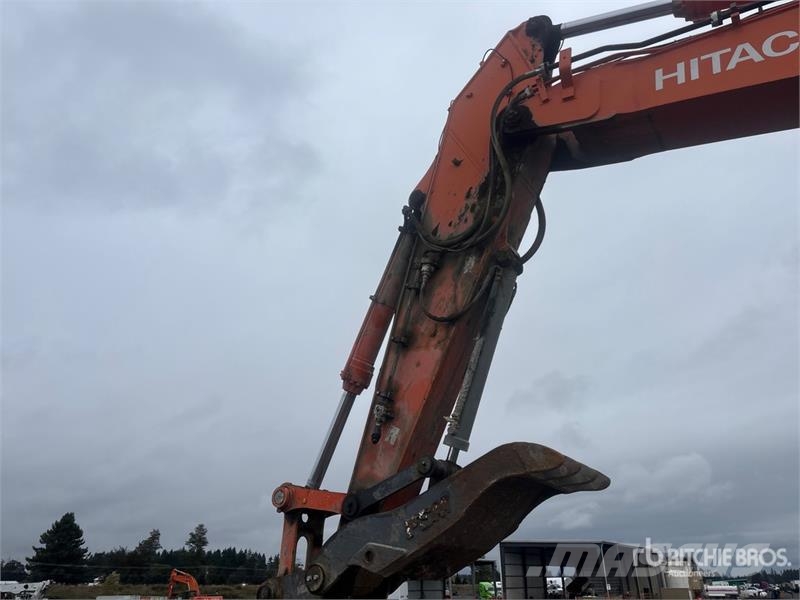 Hitachi ZX470LC-6 Tracked Excavator Crawler excavators