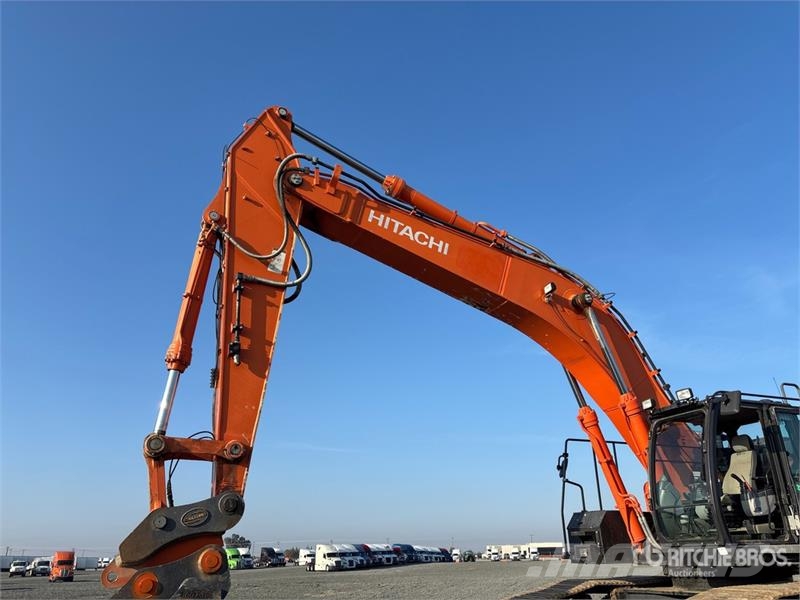 Hitachi ZX470LC-6 Tracked Excavator Гусеничні екскаватори