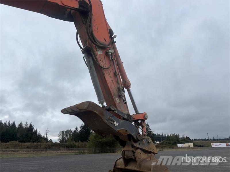 Hitachi ZX470LC-6 Tracked Excavator Crawler excavators