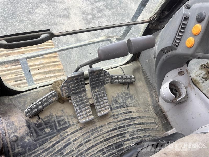Hitachi ZX470LC-6 Tracked Excavator Crawler excavators
