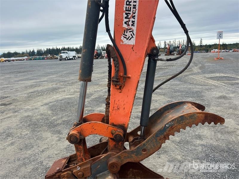 Hitachi ZX60USB-5N Tracked Excavator Gravemaskiner på larvebånd