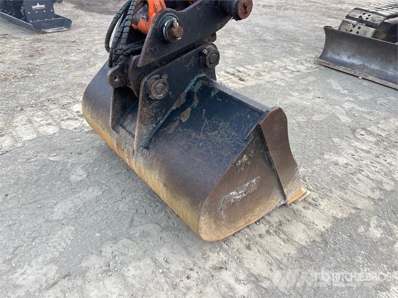 Hitachi ZX85USB-5N Tracked Excavator 履帶式 挖土機/掘鑿機/挖掘機