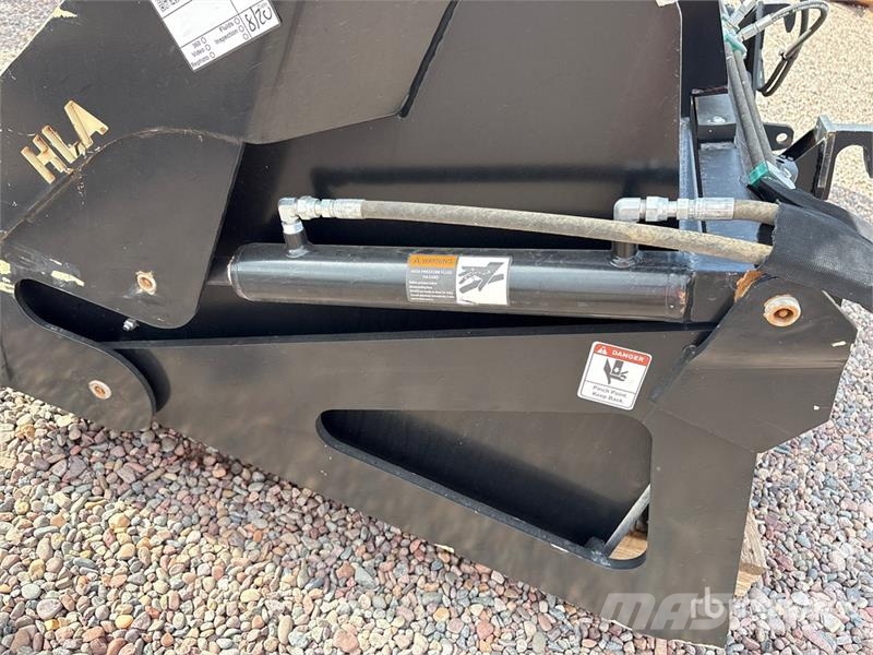 HLA HY96BO500 96 in 40.3 cyd Hydraulic Tilt Ag Tractor Overige accessoires voor tractoren