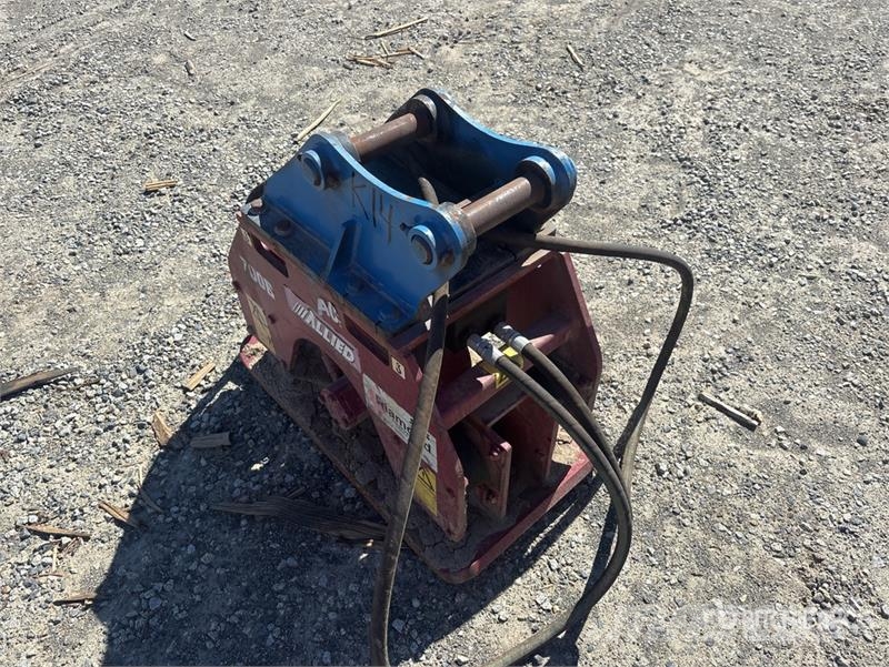 Ho-pac 700B 18 in Plate Compactor Attachment Plate compactors