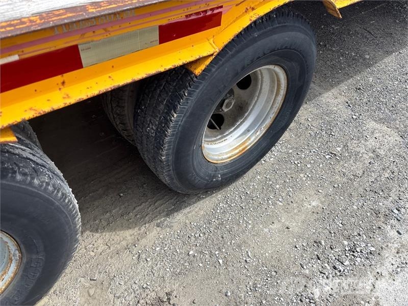 Holden 20 ft T/A Flatbed Trailer Remolques de cama baja