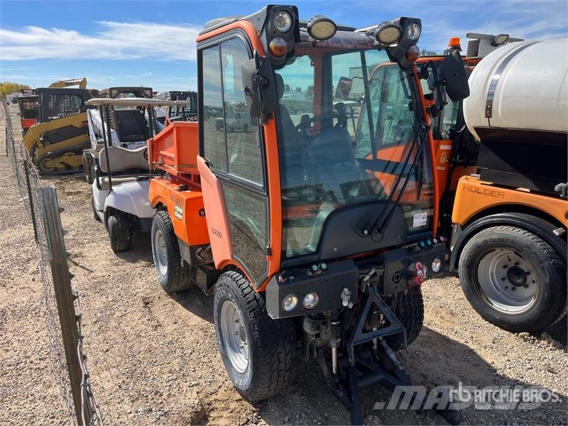 Holder C270 4x4 Articulated Tool Cart ملحقات ماكينات الأسفلت