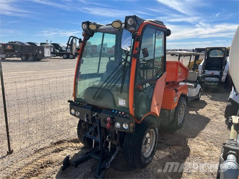 Holder C270 4x4 Articulated Tool Cart ملحقات ماكينات الأسفلت