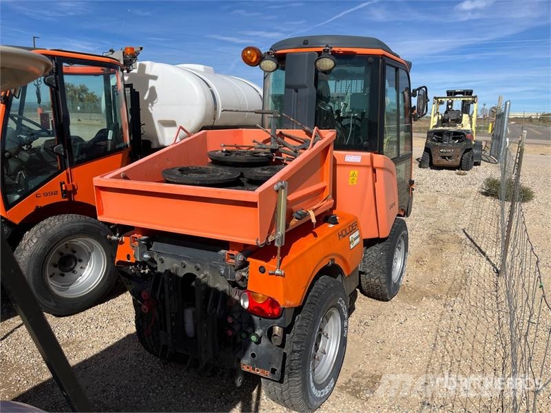 Holder C270 4x4 Articulated Tool Cart ملحقات ماكينات الأسفلت