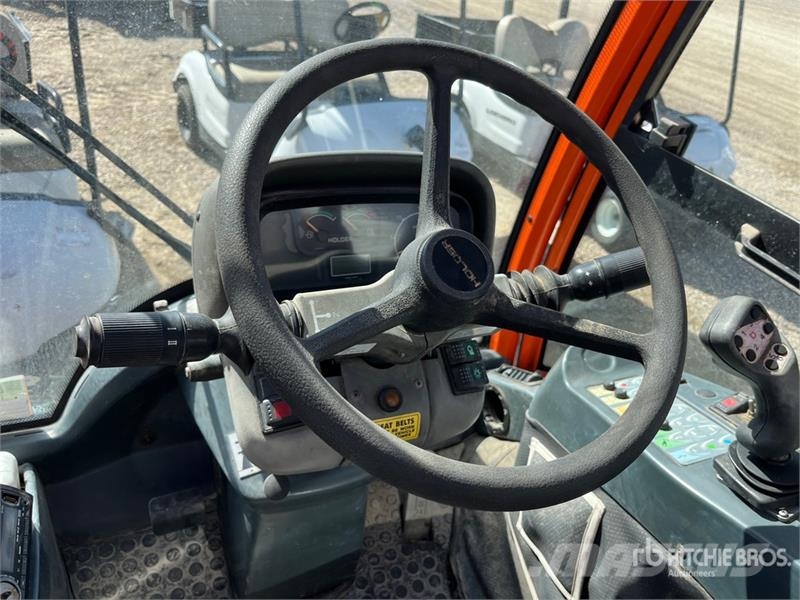 Holder C992 4x4 Articulated Tool Cart ملحقات ماكينات الأسفلت