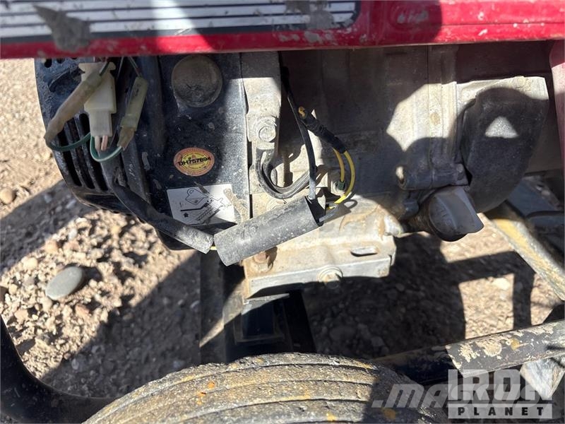 Honda EB3500 3500 kW Portable Generator Set مولدات أخرى