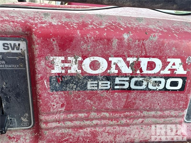 Honda EB5000 4.5 kW Generator Set ディーゼル発電機