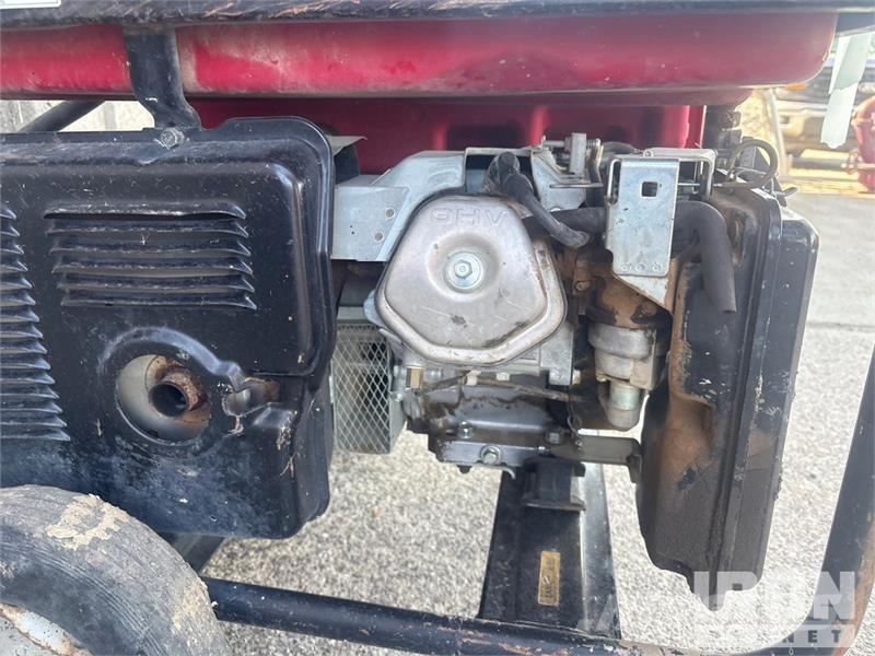 Honda EM3800SXA Naftové generátory