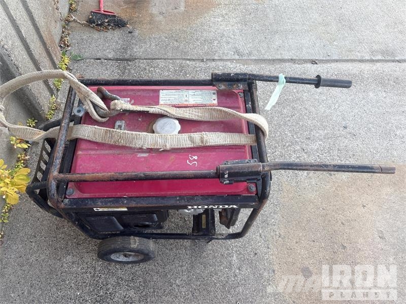 Honda EM3800SXA Naftové generátory