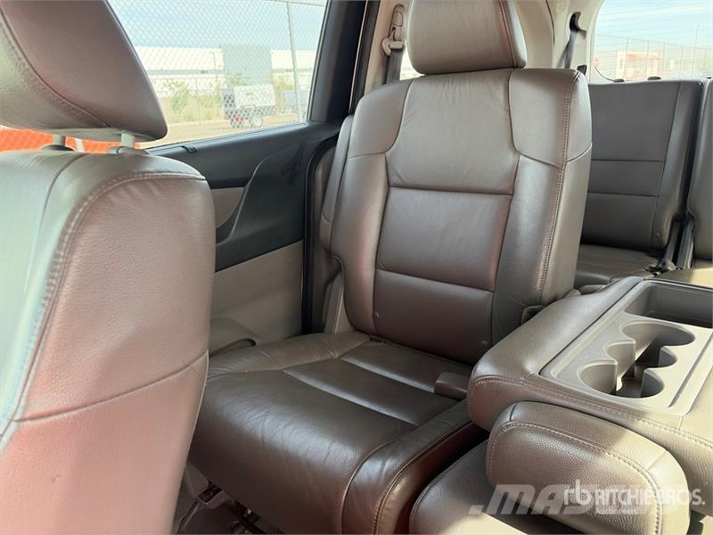 Honda Odyssey سيارات