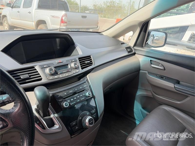 Honda Odyssey سيارات